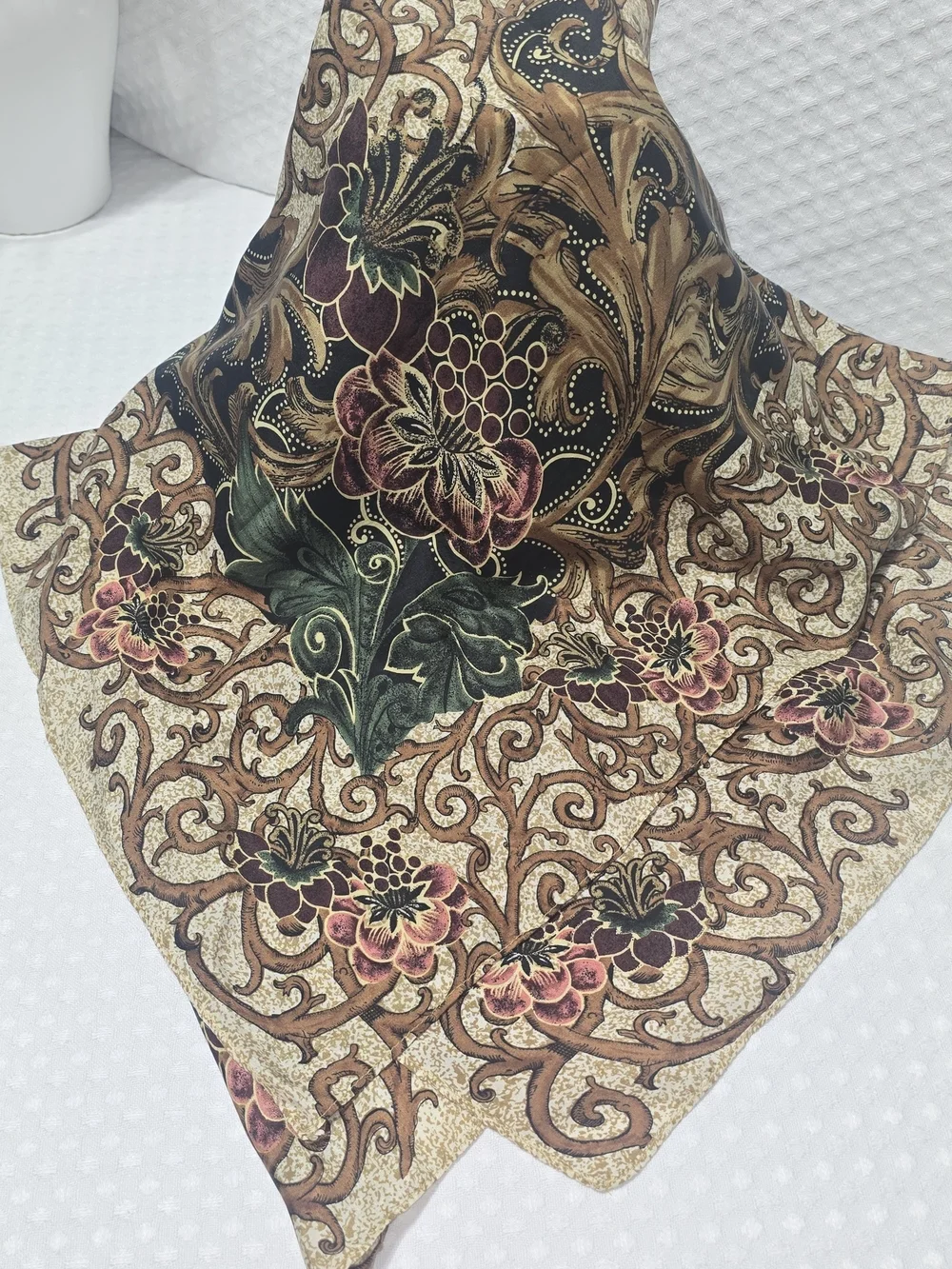VINTAGE NEW YORK STUDIO 100% SILK SCARF OLD-WORLD TUSCAN JEWELTONES